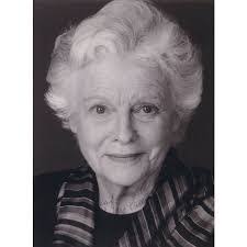 Iris Benz's Instagram, Twitter & Facebook