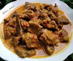 Thou i was born and raised in java, my late dad often asked my late mom to cook this gulai daun ubi tumbuk. Resep Istimewa Aneka Resep Gulai Cincang Klik Foto Facebook