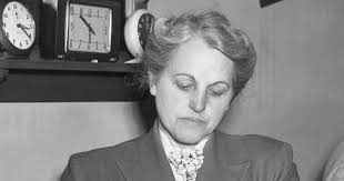 Constance Stallings's Instagram, Twitter & Facebook