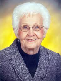 Francis Metcalf's Instagram, Twitter & Facebook