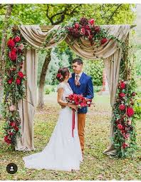 Red Fall Floral Wedding Arch Wedding Weddings Weddingideas Himisspuff Wedding Arch Fall Wedding Arches Diy Wedding Arch
