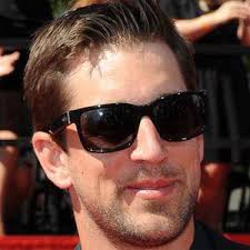 Talking about aaron rodgers net worth it is estimated to be $70 million, but it seems to increase significantly in future. Aaron Rodgers Net Worth