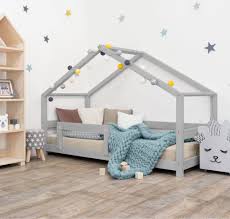 Die besten haus kinderbetten wunschkind. Benlemi Hausbett Lucky Mit Rausfallschutz Grau Interismo Onlineshop