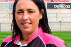 Rugby referee subjected to sexist abuse hailed at awards ceremony