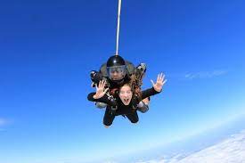 Uspa's bsrs have set a minimum age since at least 1967, when it was 21. Book Online Skydiving Dallas Houston Texas The Skydiving Company