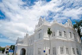 Ia dibina di padang kota lama, georgetown,pulau pinang. 4 Tempat Wisata Populer Di Dekat Bandara Penang