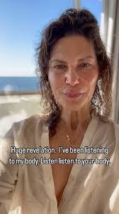 Dana Bledsoe's Instagram, Twitter & Facebook