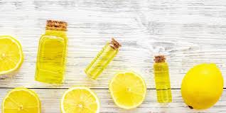 Masa jerawat datang, susah sangat nak hilangkan. 9 Manfaat Lemon Untuk Wajah Dan Cara Membuat Maskernya