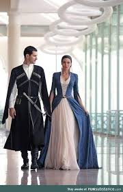 Traditional Georgian Wedding Attire In 2020 Georgian Weddings Georgian Dress Fashion