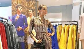 Download instagram with raja ilya | live. Raja Ilya Mengamuk Di Instagram Angkara Siapa