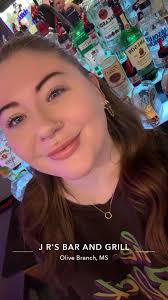 JR's BAR & GRILL