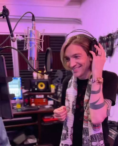 Having insurance saved The Calling's Alex Band during Parkinson's diagnosis  and abduction-robbery | The Straits Times