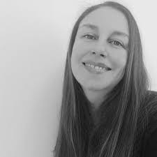 Carmina Salgado's Instagram, Twitter & Facebook