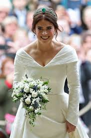 12 Things You Missed About Princess Eugenie S Wedding Dresses Eugenie Wedding Royal Wedding Dress Royal Brides