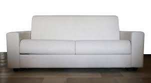 In questo modo i tappeti delineano gli spazi ma senza dividerli completamente. Divano Letto Semi Usato 2 Posti Maxi Stile Moderno Paternoster Home