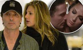 The '80s called and they brought faux fur coats and a surprise wedding. Richard Marx Flies Into La With Beautiful Goodbye Co Star Daisy Fuentes Daily Mail Online