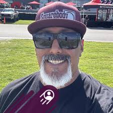 To trim or not to trim? That is the question. 🤷‍♂️