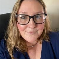 Amy Snelling's Instagram, Twitter & Facebook