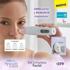 Aracelly Acosta's Instagram, Twitter & Facebook