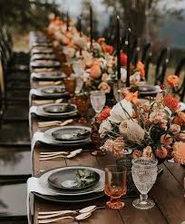 Rustic barn wedding black tablecloth with burlap. 48 Trendy And Chic Rust Wedding Decor Ideas Weddingomania