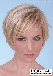 frisuren bilder kurzer stufen bob mit blonden highlights frisuren haare bob frisur kurz blond frisuren bob frisur