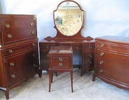 179 Mahogany Duncan Phyfe Style Bedroom Set Lot 179 Cheap Bedroom Furniture Sets Cheap Bedroom Furniture Furniture