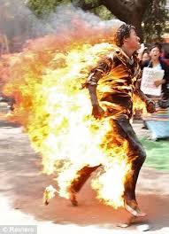 Tibetan Protester Who Set Himself On Fire And Sustained 98 Burns Dies In Hospital From His Injuries Tibet Photo Pose Reference Photo