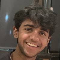 70+ perfiles de «Dholakia»