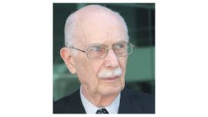 Antonio Candido recebe homenagem