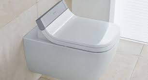 Geberit Grohe Und Co Das Konnen Die Gangigsten Dusch Wcs Dusch Wc Branchen Tga