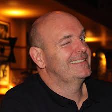 Hi all…. In town for the weekend, any local pubs showing the Eng v  Australia rugby tomm? 👍