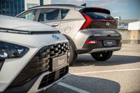 Get inspired by the unique design, featuring a compact exterior useful for city streets, a. Der Hyundai Bayon Trend Line Im Ersten Test Autofilou