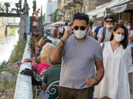 In italia il tema è al centro del dibattito. Coronavirus In Lombardia Dal 15 Luglio Mascherina Obbligatoria All Aperto Solo Se Impossibile Mantenere Il Distanziamento Corriere It