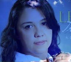 Idealizada pela estilista tati praxedes, todas as peças são autorais, fabricadas no brasil. Leila Praxedes Home Facebook