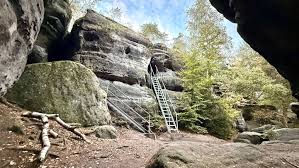 Five-year-old girl falls four metres in Saxon Switzerland rock maze