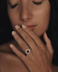 Faye Ring Blue Spinel Solid Gold