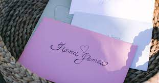 There are no set guidelines for giving cash as your wedding gift to the couple. What Do You Give An Older Couple For A Wedding Gift