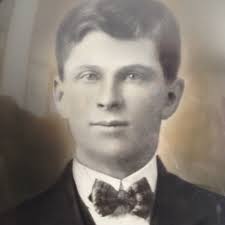 Mom was born in David George' Gullacher's home at Lake City in the family  home as were her 5 siblings. Spent most of my summer, Easter, and sometimes  Christmas holidays in that