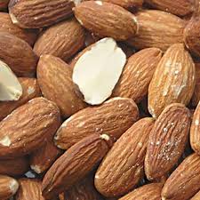 Hal ini dikarenakan kacang hijau mengandung vitamin, protein dan mineral lengkap yang tidak hanya itu, kacang hijau juga sumber asam folat yang baik untuk mendukung pertumbuhan janin terutama di trimester awal kehamilan. 8 Jenis Makanan Yang Wajib Dimakan Di Trimester Pertama Kehamilan Health Liputan6 Com