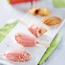 Recette Sucettes De Madeleines Color Choc 750g Recette Desserts Pour Enfant Buffet Sucre Recette Madeleine