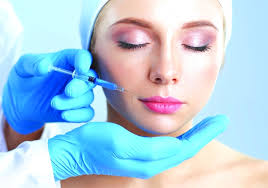 عمليات التجميل.. مضاعفات سلبية ومخاطر تتطلب تعزيز الرقابة