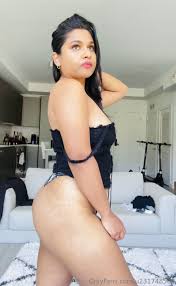 Watch online Zara Patel aka zarapatelxx OnlyFans Video - only a real man  can handle stripes on X-video