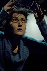 Pentru a vedea lista de servere, bifati casuta cu i'm not a robot! / Luna Plina Ioana Mona Popovici