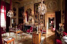 Resultat De Recherche D Images Pour Chateau Champ De Bataille Interieurs Francais Decoration Interieure Chateau Champ De Bataille