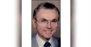 Edward Bratcher's Instagram, Twitter & Facebook