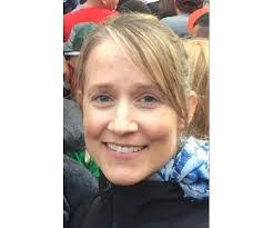 Jennifer Roof's Instagram, Twitter & Facebook