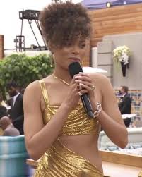 Andra day прави cover ! Blk Girl Culture On Twitter Andra Day Looking Like A Trophy Herself In This Custom Vera Wang Oscars
