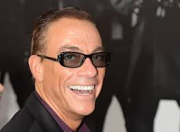 Jean-Claude Van Damme, la star dei film d'azione compie 55 anni