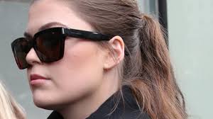 It was just a week ago that belle gibson told a melbourne court she had no money to pay the $410,000 fine she copped for being a fraud. Sn A4kfx2ssiam
