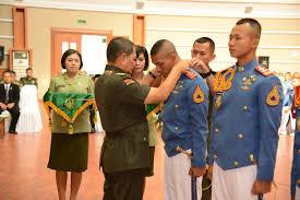 Viral 41 detik putra & windy pakcepak cepak jeder di zoom twitter bapaknya malah nasehatin temennya. Kasad Menutup Pendidikan Taruna Akmil Tk Iv Tni Angkatan Darat
